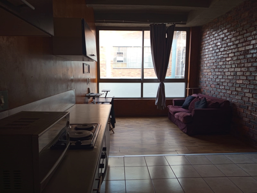 To Let 1 Bedroom Property for Rent in Braamfontein Gauteng