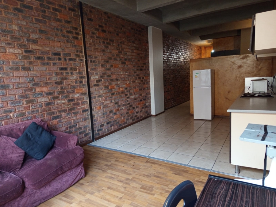 To Let 1 Bedroom Property for Rent in Braamfontein Gauteng