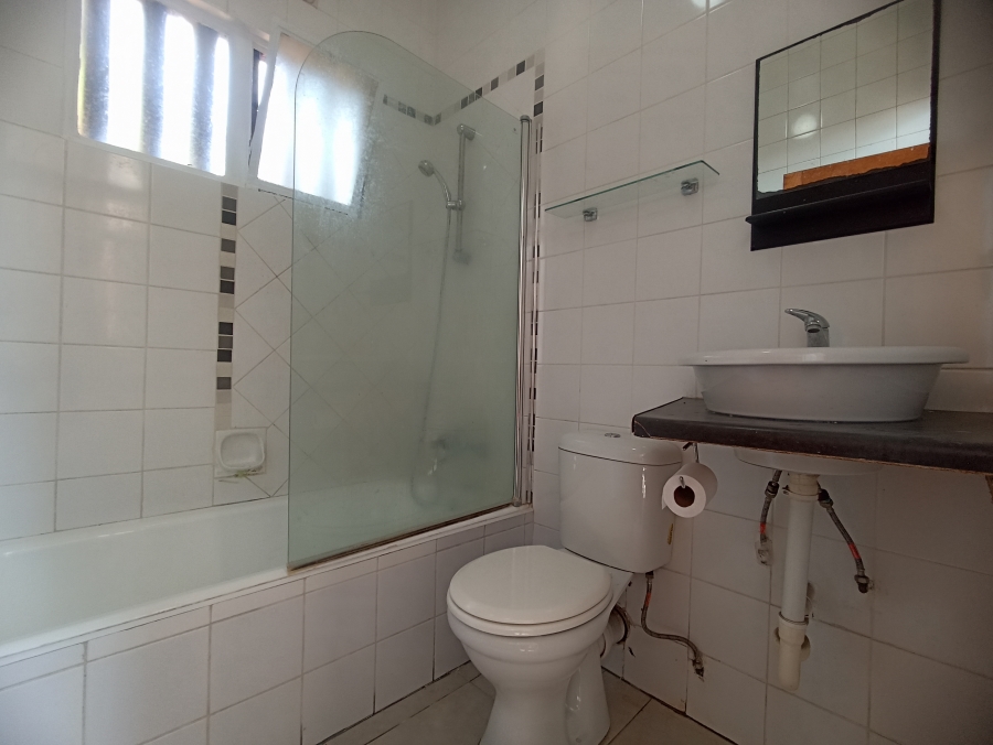 To Let 1 Bedroom Property for Rent in Orange Grove Gauteng