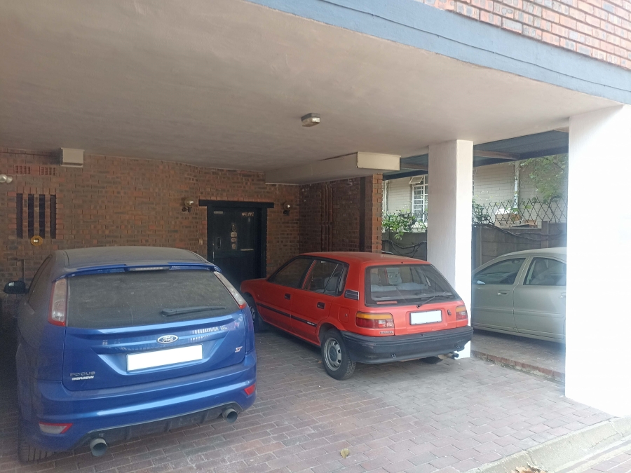 To Let 1 Bedroom Property for Rent in Orange Grove Gauteng