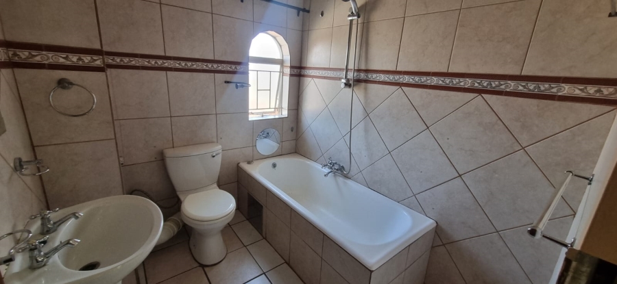 2 Bedroom Property for Sale in Kilner Park Gauteng