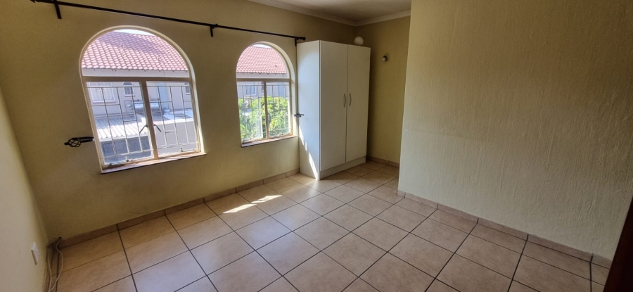 2 Bedroom Property for Sale in Kilner Park Gauteng