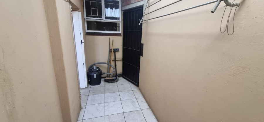 2 Bedroom Property for Sale in Kilner Park Gauteng