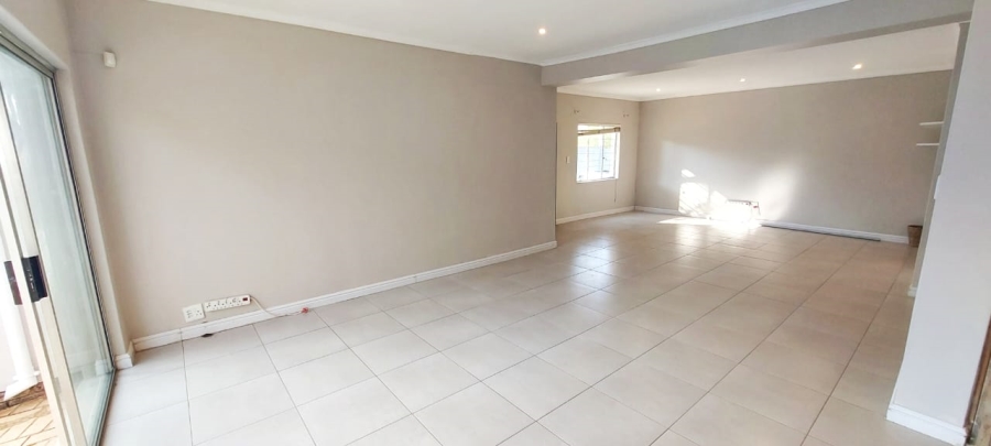 To Let 3 Bedroom Property for Rent in Vorna Valley Gauteng