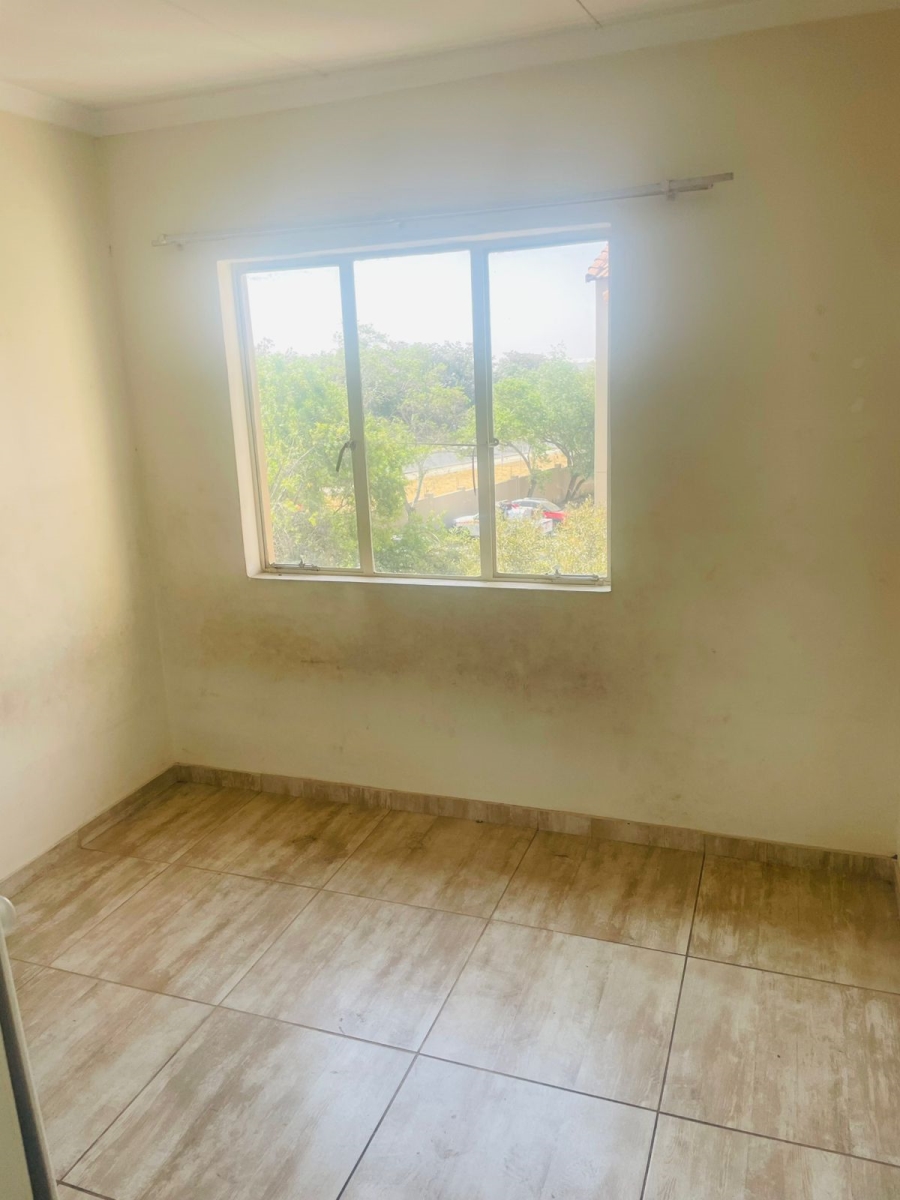 To Let 2 Bedroom Property for Rent in North Riding Gauteng