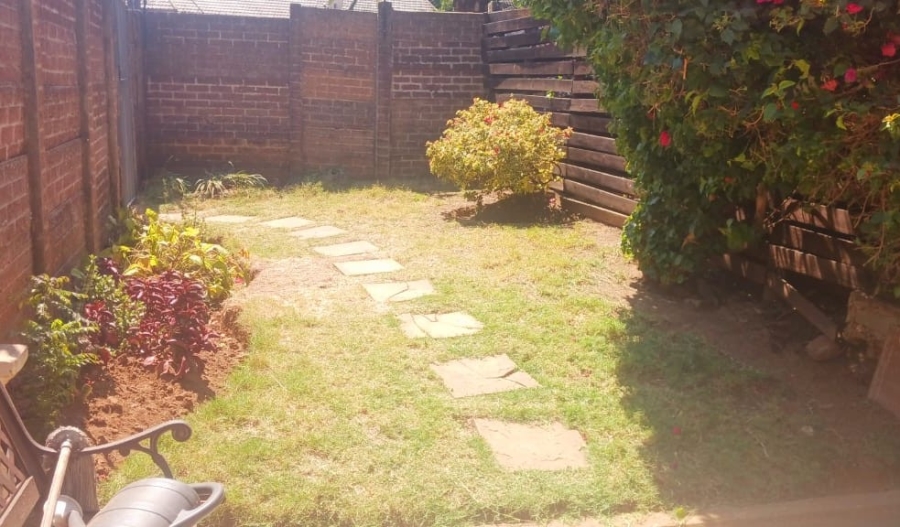 2 Bedroom Property for Sale in Darrenwood Gauteng