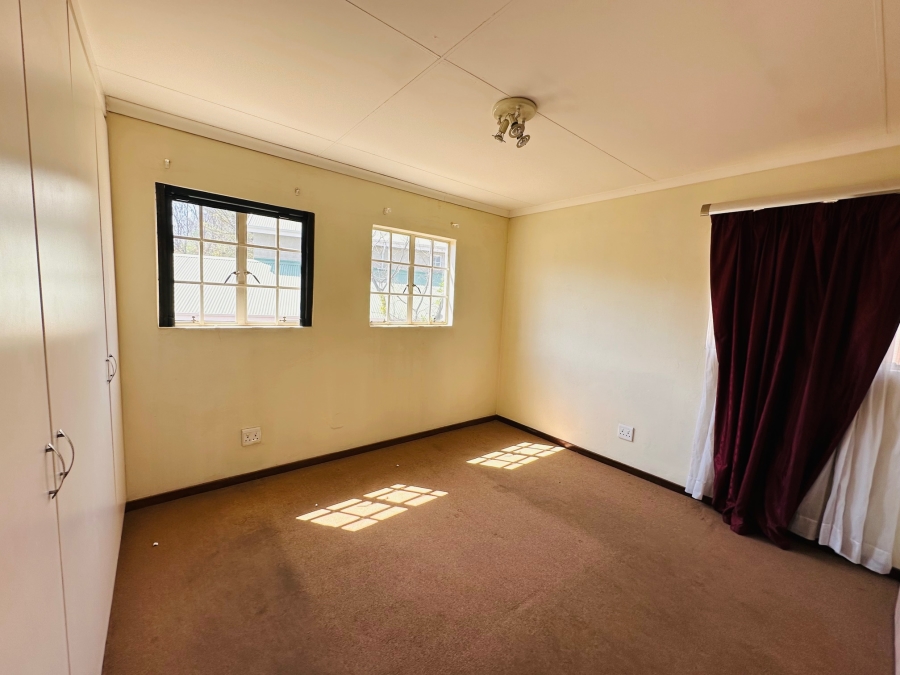 2 Bedroom Property for Sale in Olympus AH Gauteng