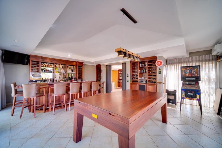4 Bedroom Property for Sale in Waterkloof Ridge Gauteng