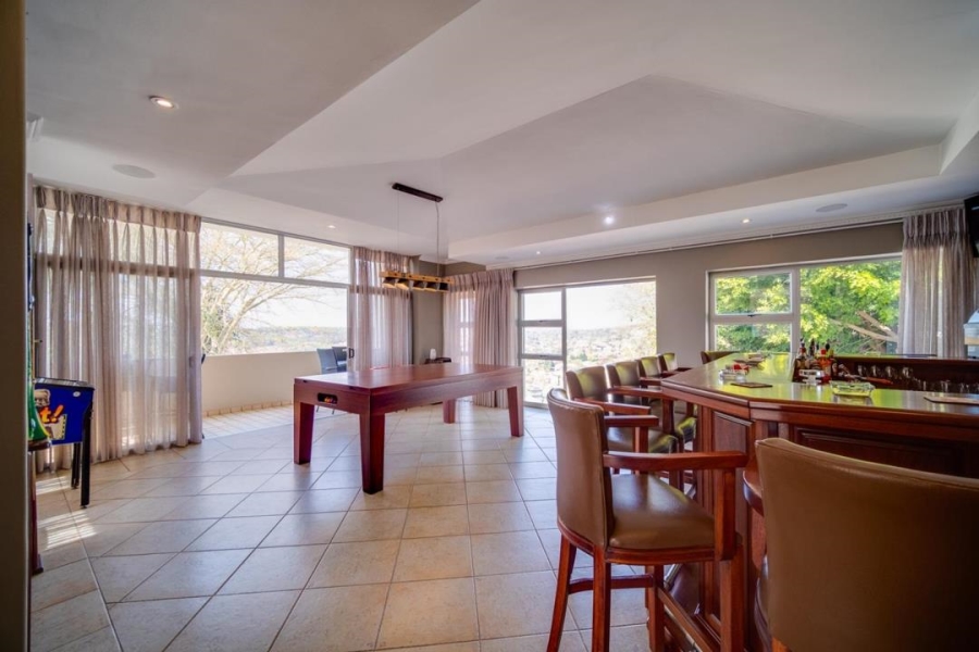 4 Bedroom Property for Sale in Waterkloof Ridge Gauteng