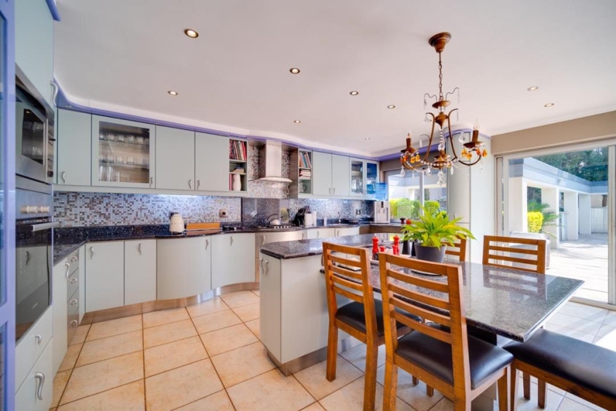 4 Bedroom Property for Sale in Waterkloof Ridge Gauteng