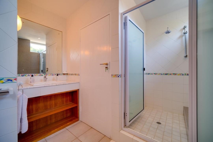 4 Bedroom Property for Sale in Waterkloof Ridge Gauteng