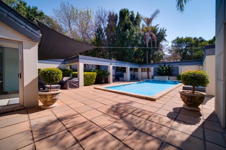 4 Bedroom Property for Sale in Waterkloof Ridge Gauteng