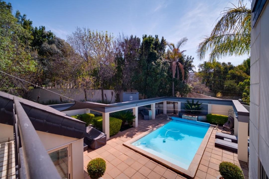 4 Bedroom Property for Sale in Waterkloof Ridge Gauteng