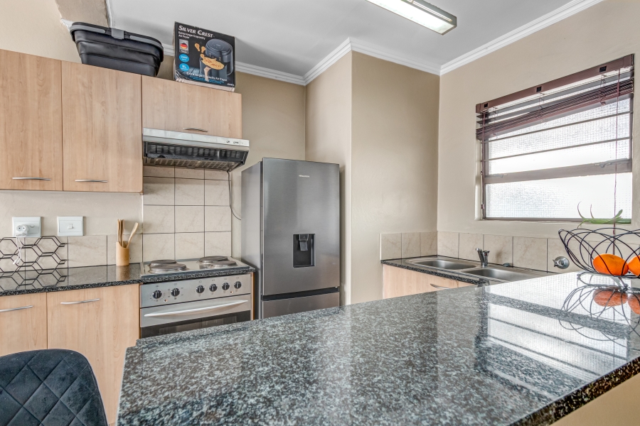 1 Bedroom Property for Sale in Sunninghill Gauteng