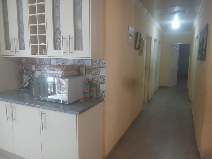 3 Bedroom Property for Sale in Mohlakeng Gauteng