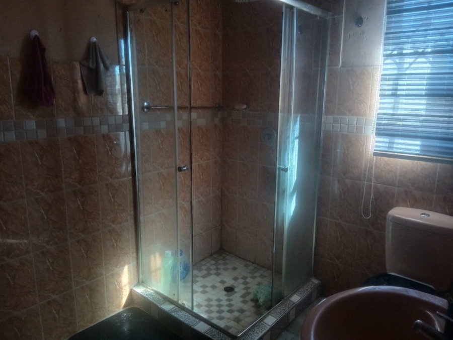 3 Bedroom Property for Sale in Mohlakeng Gauteng