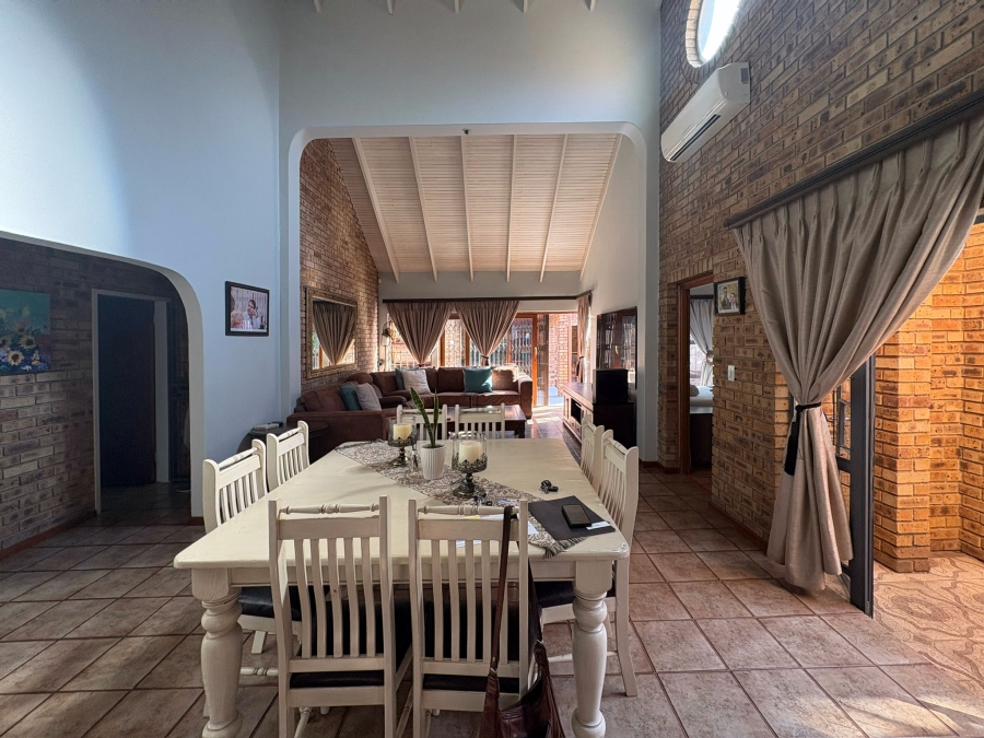 4 Bedroom Property for Sale in Wonderboom Gauteng