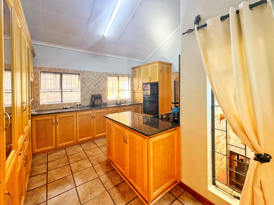 4 Bedroom Property for Sale in Wonderboom Gauteng