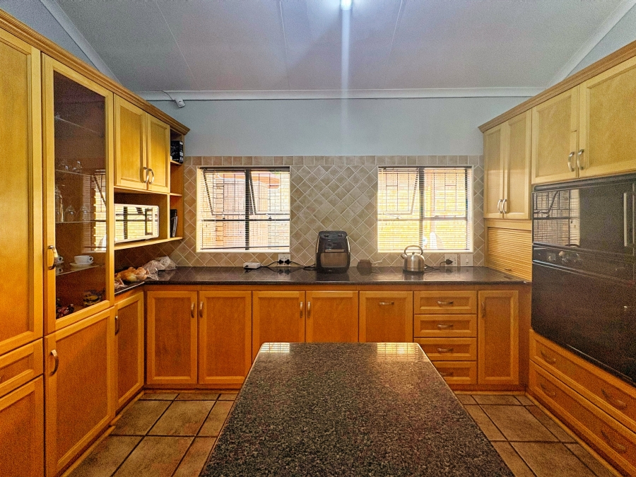 4 Bedroom Property for Sale in Wonderboom Gauteng