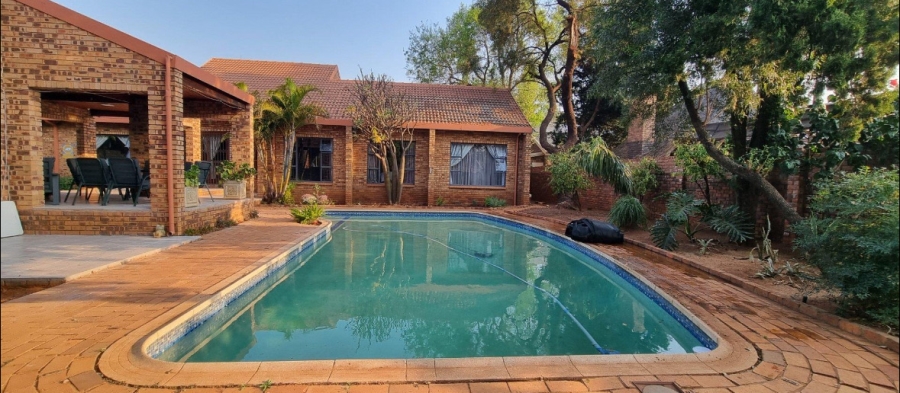 4 Bedroom Property for Sale in Wonderboom Gauteng