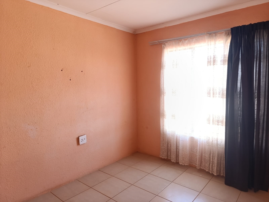To Let 2 Bedroom Property for Rent in Soshanguve East Gauteng