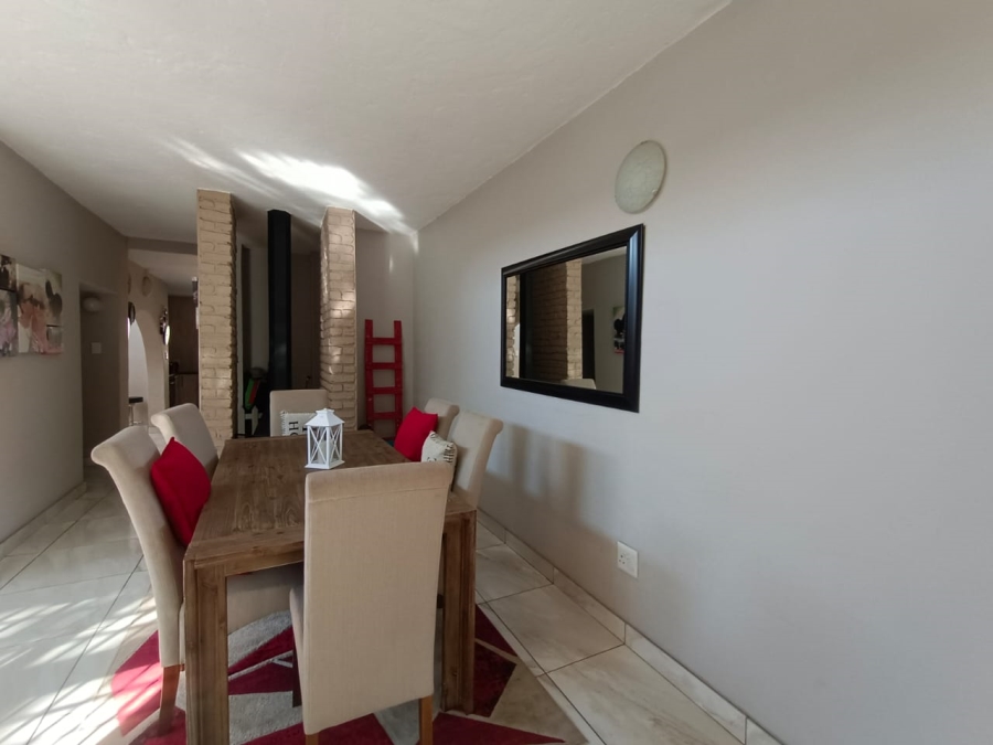 3 Bedroom Property for Sale in Vanderbijlpark SW 5 Gauteng