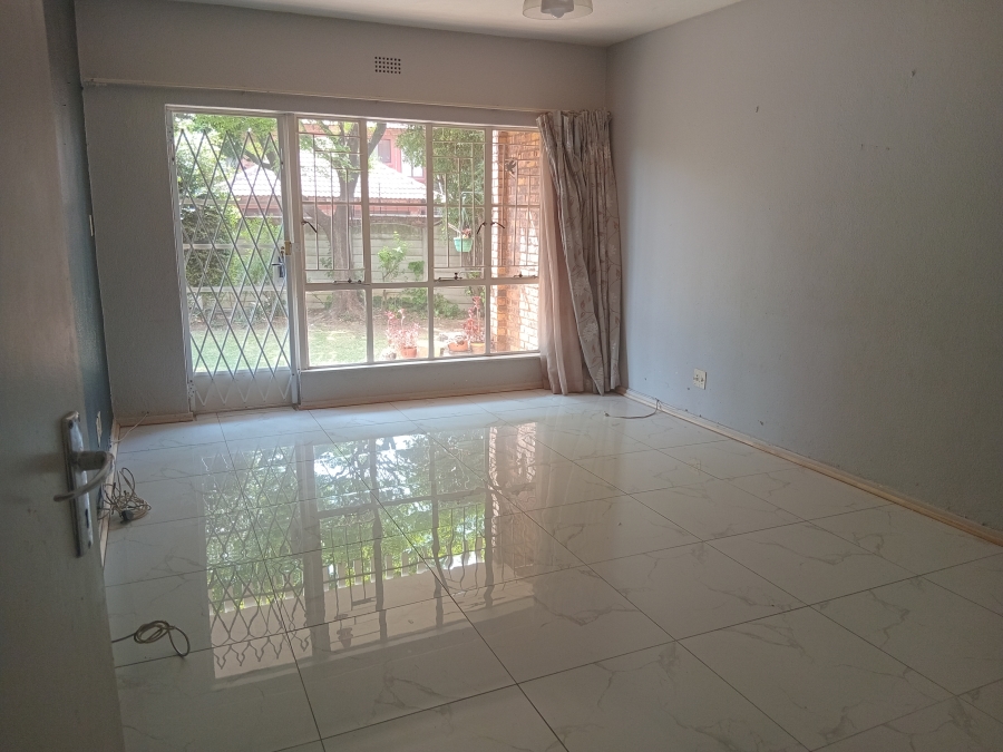 To Let 2 Bedroom Property for Rent in Edleen Gauteng