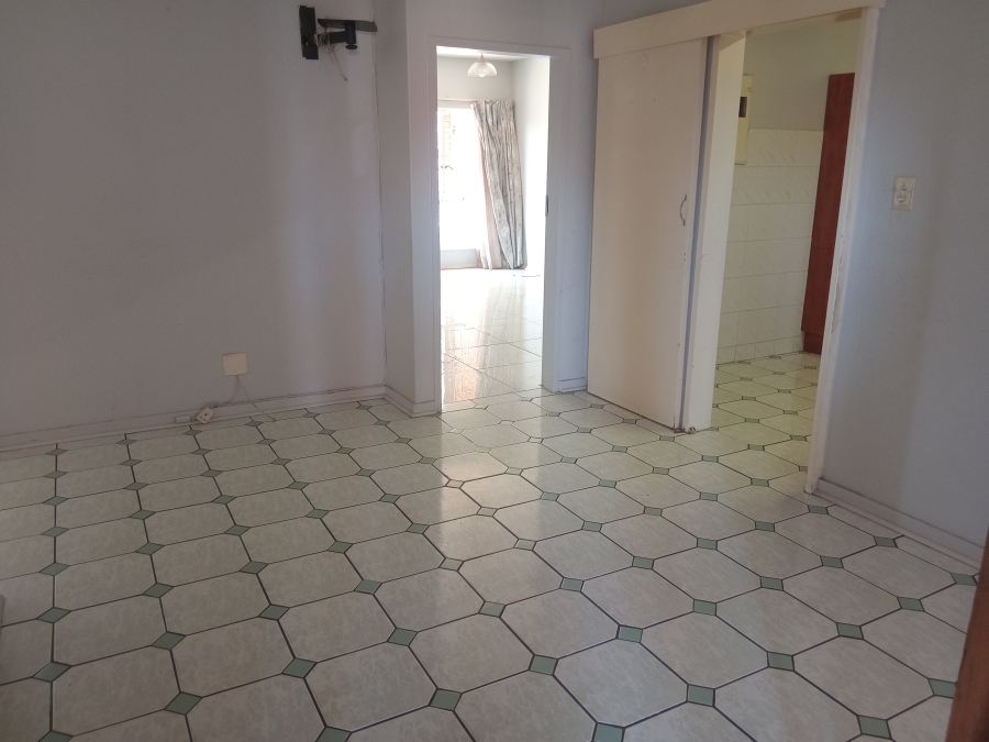 To Let 2 Bedroom Property for Rent in Edleen Gauteng