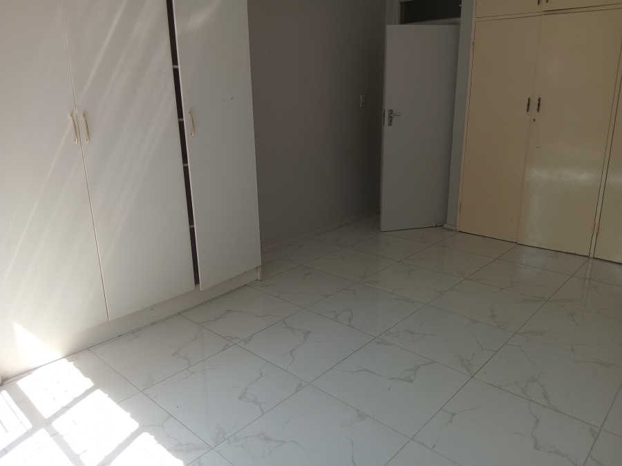 To Let 2 Bedroom Property for Rent in Edleen Gauteng