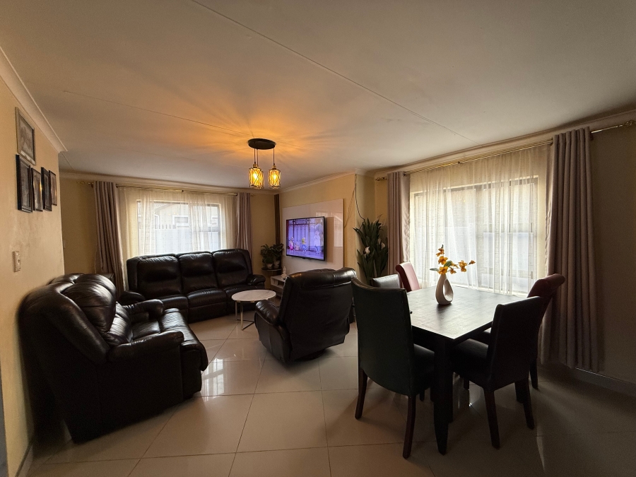 3 Bedroom Property for Sale in Regents Park Gauteng