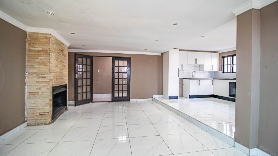 3 Bedroom Property for Sale in Regents Park Gauteng