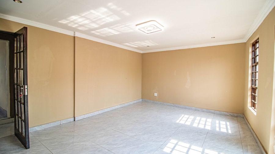 3 Bedroom Property for Sale in Regents Park Gauteng