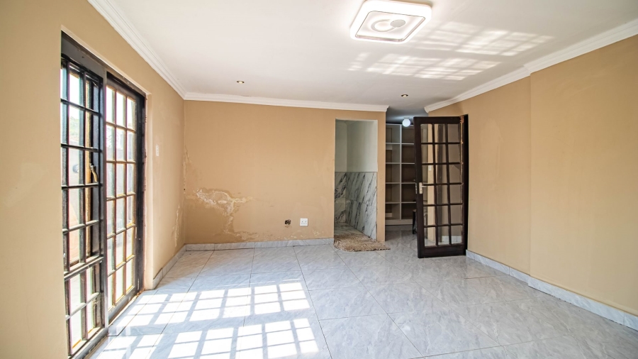 3 Bedroom Property for Sale in Regents Park Gauteng