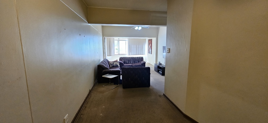 2 Bedroom Property for Sale in Three Rivers Proper Gauteng