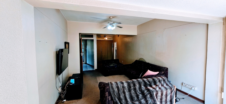 2 Bedroom Property for Sale in Three Rivers Proper Gauteng