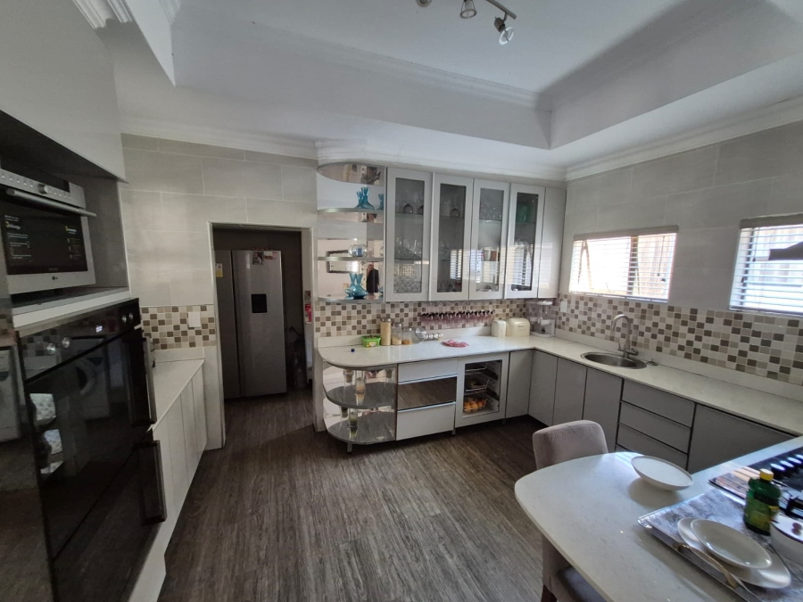 To Let 4 Bedroom Property for Rent in Lynnwood Manor Gauteng