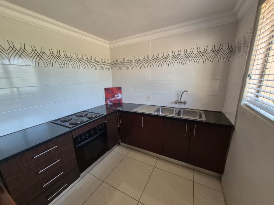 To Let 4 Bedroom Property for Rent in Lynnwood Manor Gauteng