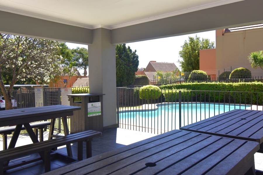 2 Bedroom Property for Sale in Boskruin Gauteng