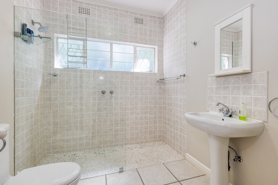 4 Bedroom Property for Sale in Linden Gauteng