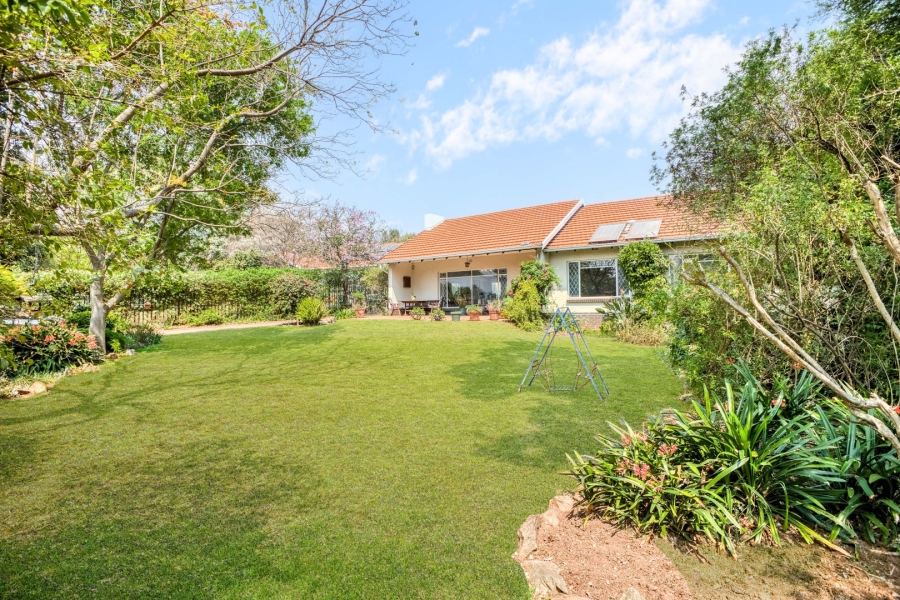 4 Bedroom Property for Sale in Linden Gauteng