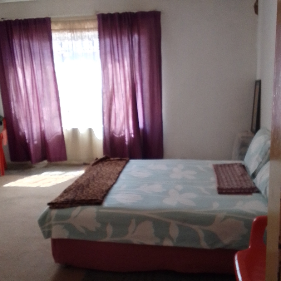 3 Bedroom Property for Sale in Lindo Park Gauteng