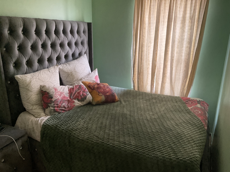 2 Bedroom Property for Sale in Amberfield Gauteng