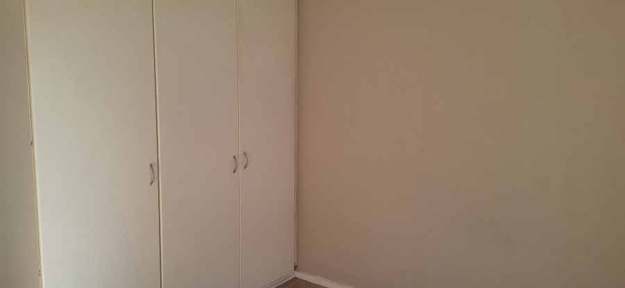 2 Bedroom Property for Sale in Esther Park Gauteng