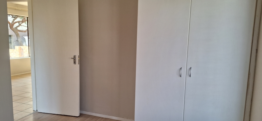 2 Bedroom Property for Sale in Esther Park Gauteng