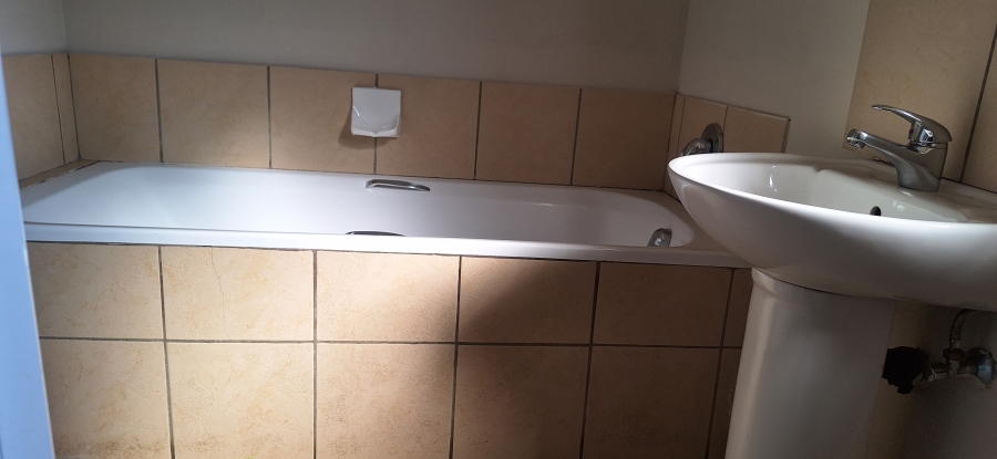 2 Bedroom Property for Sale in Esther Park Gauteng