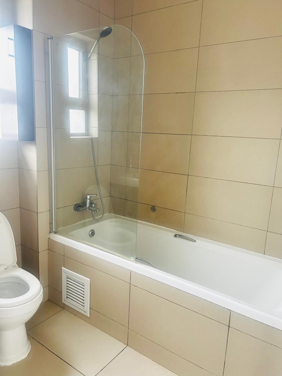 2 Bedroom Property for Sale in Fourways Gauteng