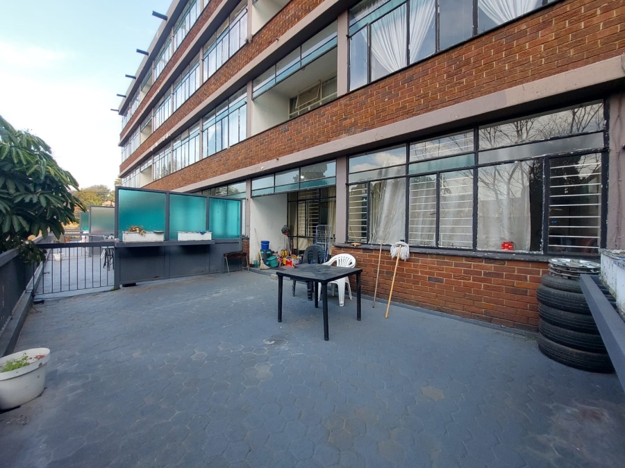 2 Bedroom Property for Sale in Kew Gauteng