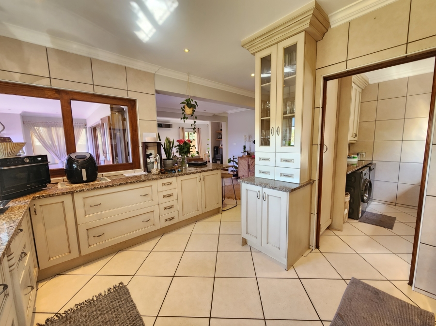 To Let 3 Bedroom Property for Rent in Moreleta Park Gauteng