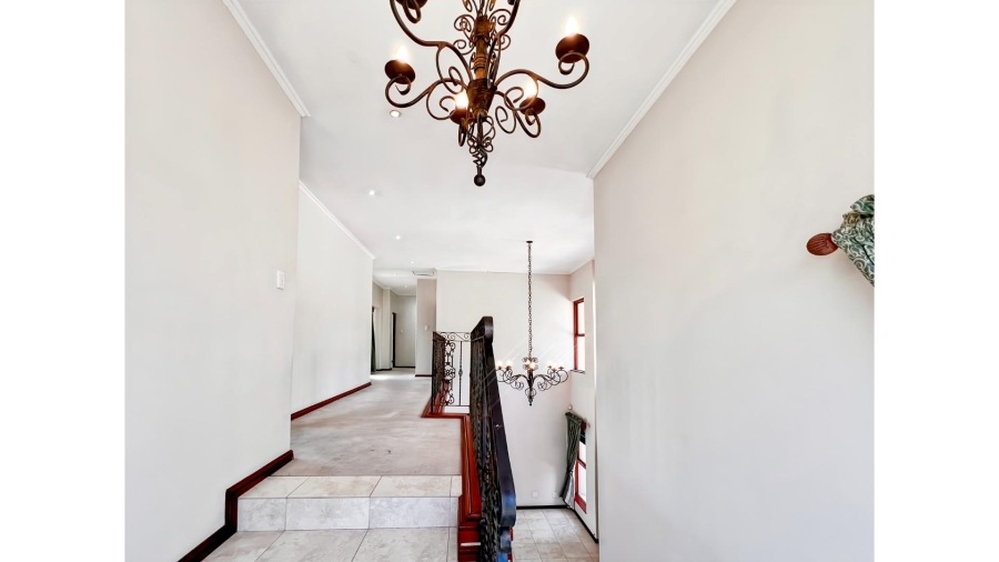 3 Bedroom Property for Sale in Lonehill Gauteng