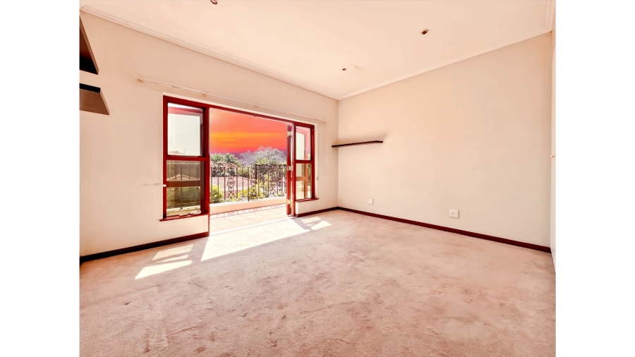 3 Bedroom Property for Sale in Lonehill Gauteng